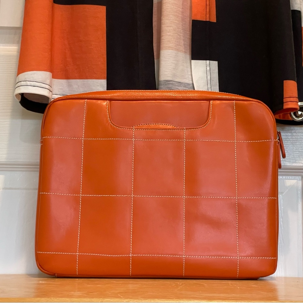 BAEKGAARD So Sunset TOTE w/Colorblock Orange & Black Women's lightweight Jacket